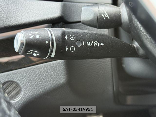 Mercedes Benz E-CLASS 2016-06 8525705-29