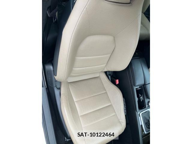 Mercedes Benz E-CLASS 2011-04 8780994-11