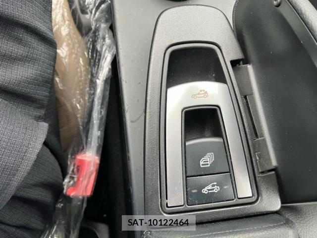 Mercedes Benz E-CLASS 2011-04 8780994-20