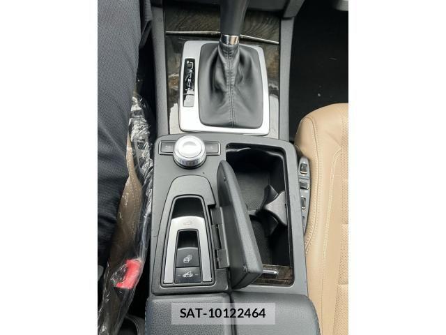 Mercedes Benz E-CLASS 2011-04 8780994-21