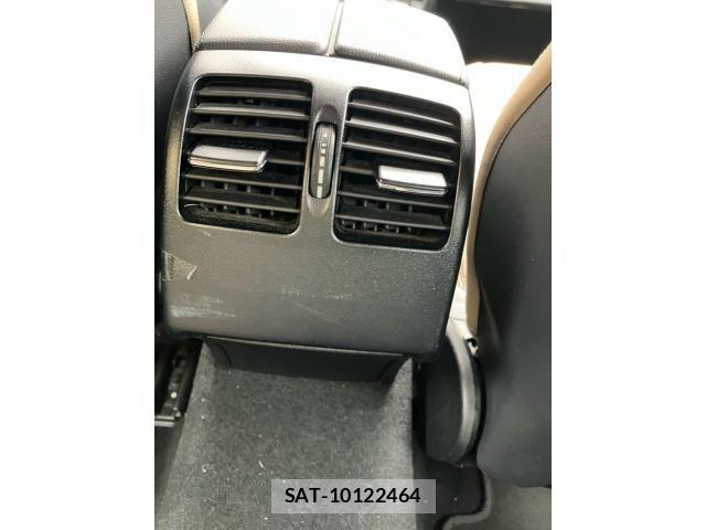 Mercedes Benz E-CLASS 2011-04 8780994-22