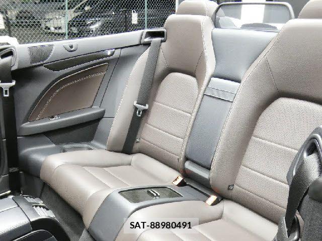 Mercedes Benz E-CLASS 2013-11 8880717-13