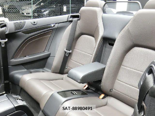 Mercedes Benz E-CLASS 2013-11 8880717-14