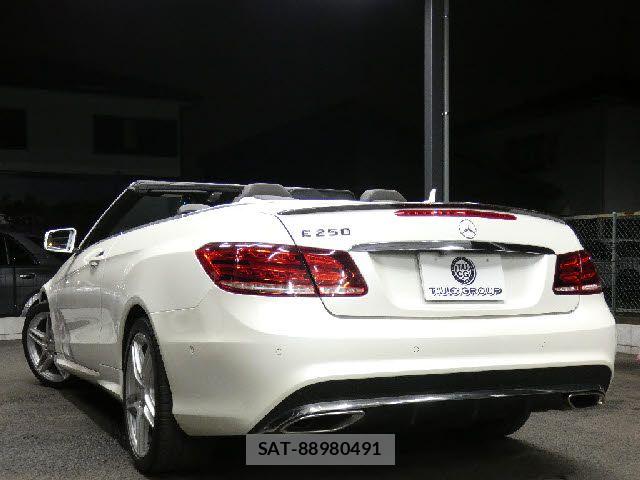 Mercedes Benz E-CLASS 2013-11 8880717-2