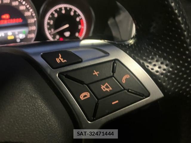 Mercedes Benz E-CLASS 2015-09 8880718-15