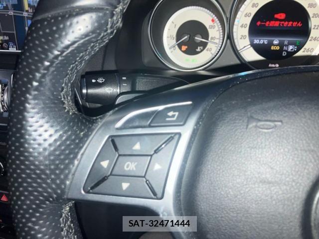 Mercedes Benz E-CLASS 2015-09 8880718-16