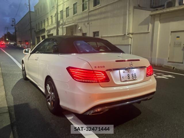 Mercedes Benz E-CLASS 2015-09 8880718-3