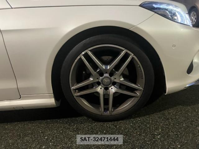 Mercedes Benz E-CLASS 2015-09 8880718-8