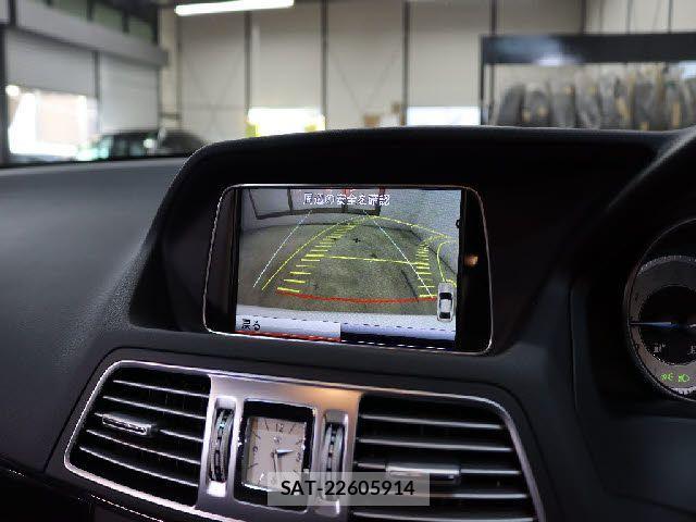 Mercedes Benz E-CLASS 2013-09 1473458-17