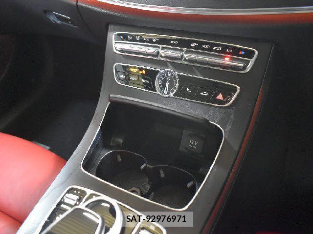 Mercedes Benz E-CLASS 2017-06 3379073-11