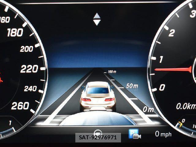 Mercedes Benz E-CLASS 2017-06 3379073-5