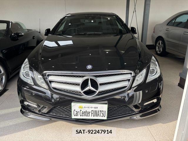 Mercedes Benz E-CLASS 2010-11 4393330-1