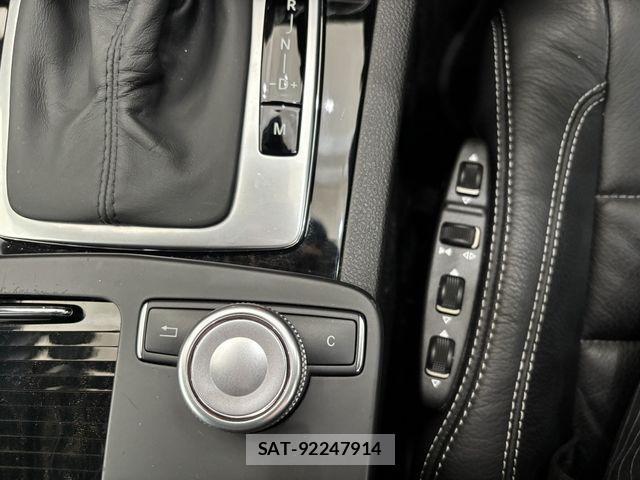 Mercedes Benz E-CLASS 2010-11 4393330-19