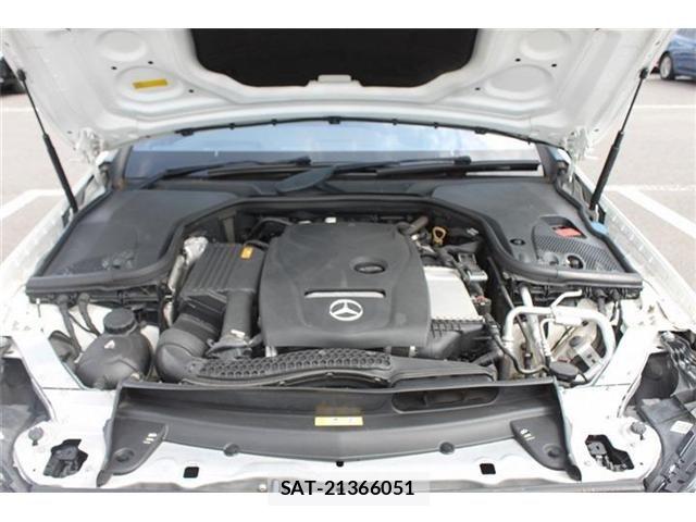 Mercedes Benz E-CLASS 2019-02 6272237-18