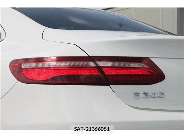 Mercedes Benz E-CLASS 2019-02 6272237-25