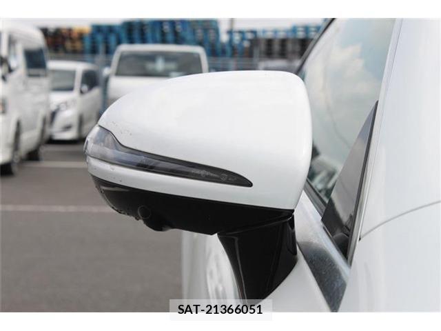 Mercedes Benz E-CLASS 2019-02 6272237-27