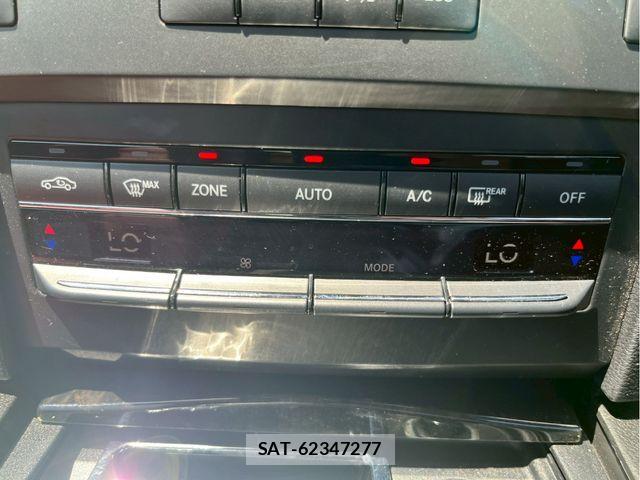 Mercedes Benz E-CLASS 2013-01 6908281-23
