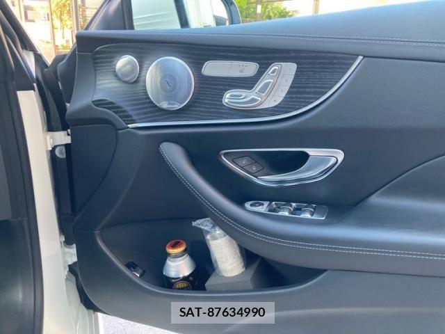 Mercedes Benz E-CLASS 2019-02 7251477-12