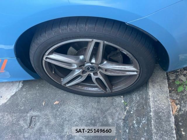 Mercedes Benz E-CLASS 2018-01 7250098-8