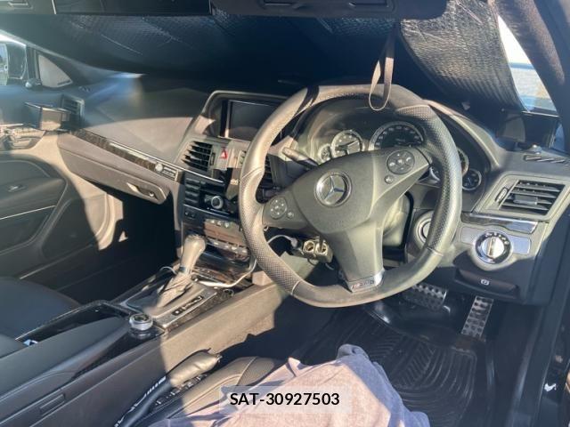 Mercedes Benz E-CLASS 2009-09 7272299-9