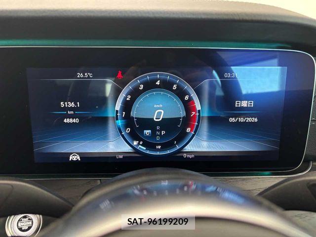 Mercedes Benz E-CLASS 2019-05 7328287-7