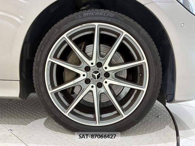 Mercedes Benz E-CLASS 2021-01 7617986-21