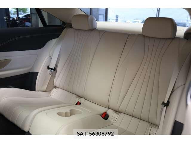 Mercedes Benz E-CLASS 2024-06 7617982-12