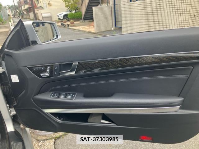 Mercedes Benz E-CLASS 2013-10 7786929-13