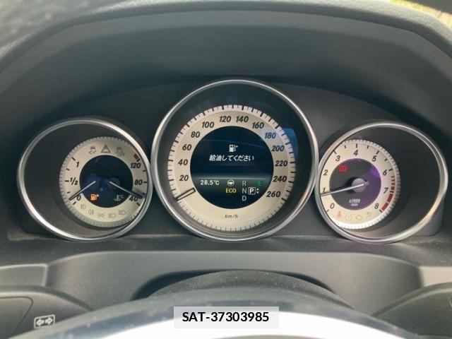 Mercedes Benz E-CLASS 2013-10 7786929-17