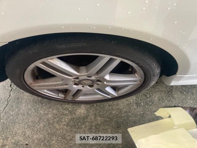 Mercedes Benz E-CLASS 2012-11 7877684-5