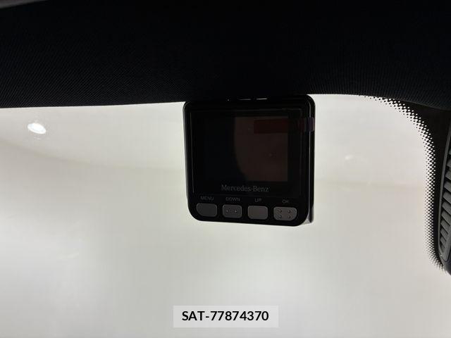 Mercedes Benz E-CLASS 2021-03 8074538-10