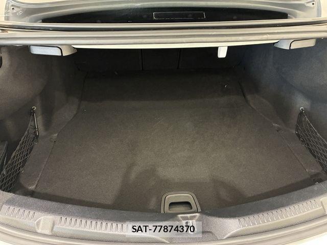 Mercedes Benz E-CLASS 2021-03 8074538-17