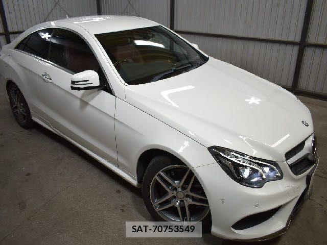 Mercedes Benz E-CLASS 2014-02 8100373-22