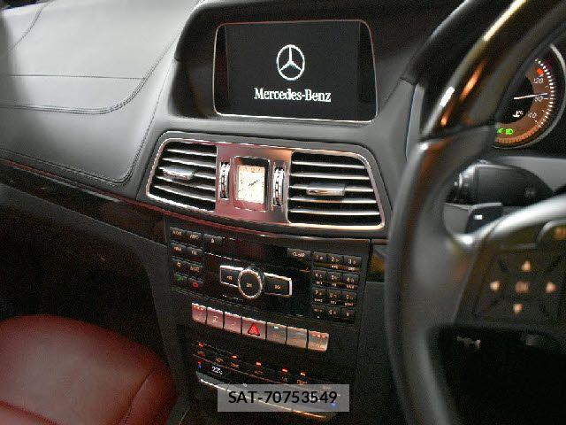Mercedes Benz E-CLASS 2014-02 8100373-8