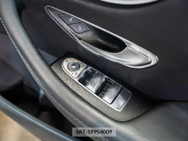 Mercedes Benz E-CLASS 2017-06 8208646-10