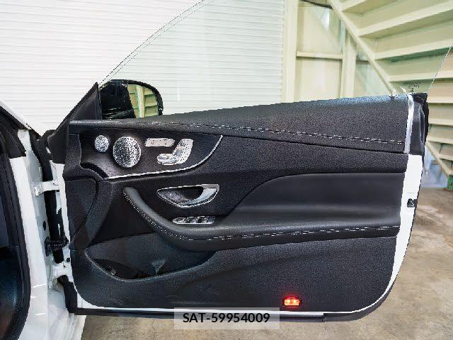 Mercedes Benz E-CLASS 2017-06 8208646-19
