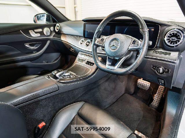 Mercedes Benz E-CLASS 2017-06 8208646-3