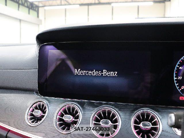 Mercedes Benz E-CLASS 2021-06 8208645-9