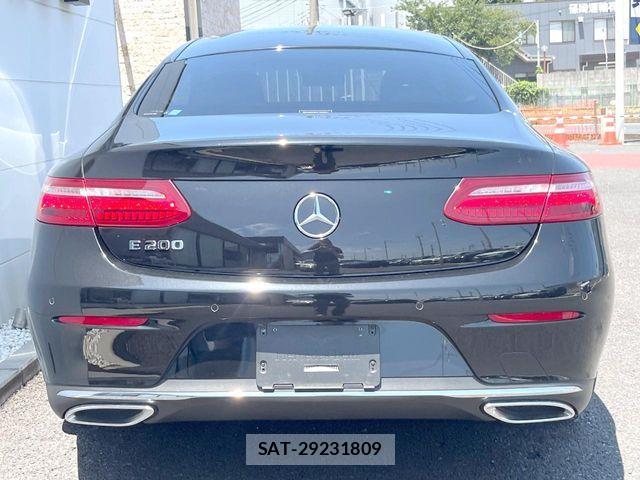 Mercedes Benz E-CLASS 2017-07 8230775-14