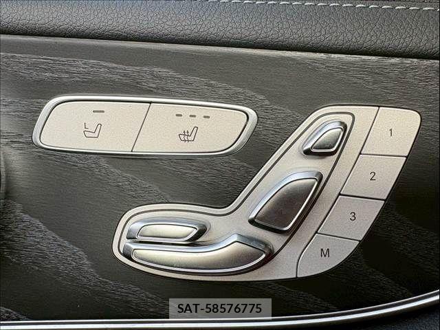 Mercedes Benz E-CLASS 2018-09 8245871-9
