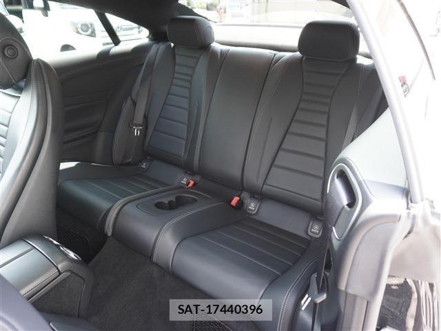Mercedes Benz E-CLASS 2018-07 8525703-10