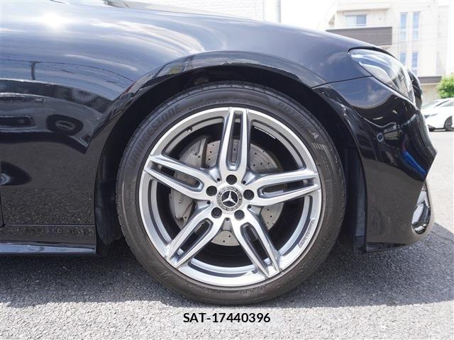 Mercedes Benz E-CLASS 2018-07 8525703-20