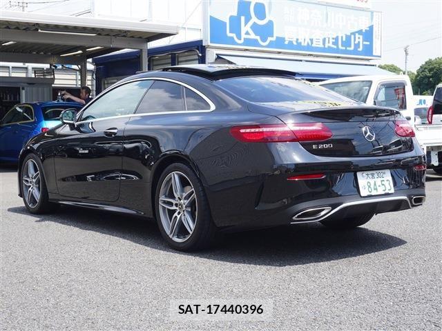 Mercedes Benz E-CLASS 2018-07 8525703-2