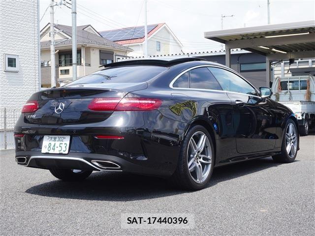 Mercedes Benz E-CLASS 2018-07 8525703-3