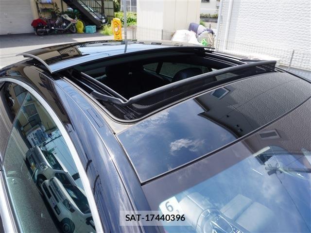 Mercedes Benz E-CLASS 2018-07 8525703-4