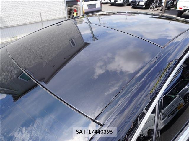 Mercedes Benz E-CLASS 2018-07 8525703-5