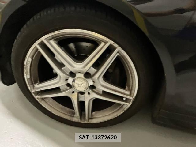 Mercedes Benz E-CLASS 2013-09 8666489-9