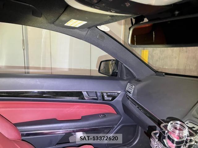 Mercedes Benz E-CLASS 2013-09 8666489-16