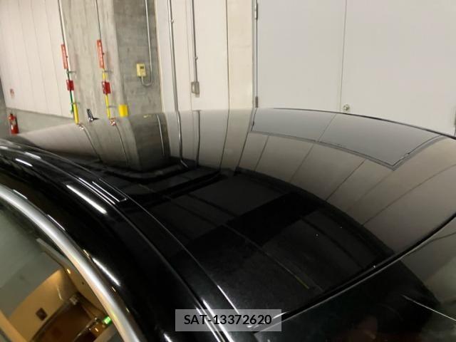 Mercedes Benz E-CLASS 2013-09 8666489-5