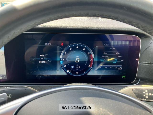 Mercedes Benz E-CLASS 2018-05 8685930-11